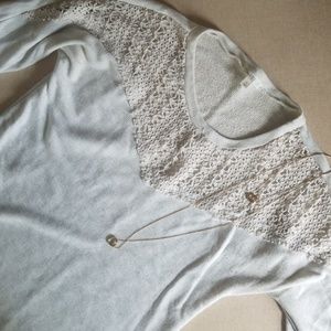 FRANCESCA'S Sweater